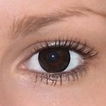 Awesome black v detailu na původní barvě očí hnědé